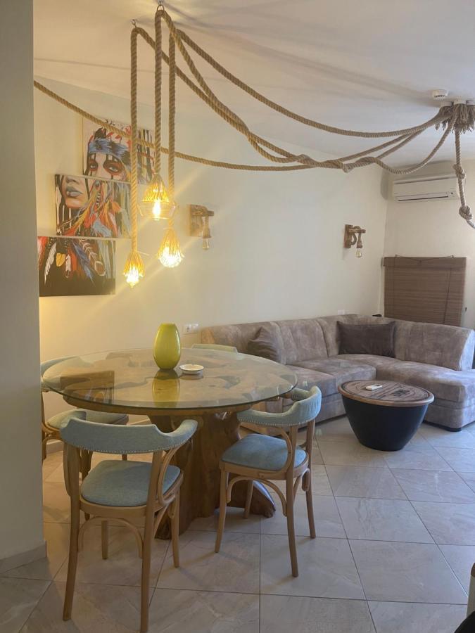 Flores Garden Sea View Apartment With Balcony Chernomorets Bagian luar foto