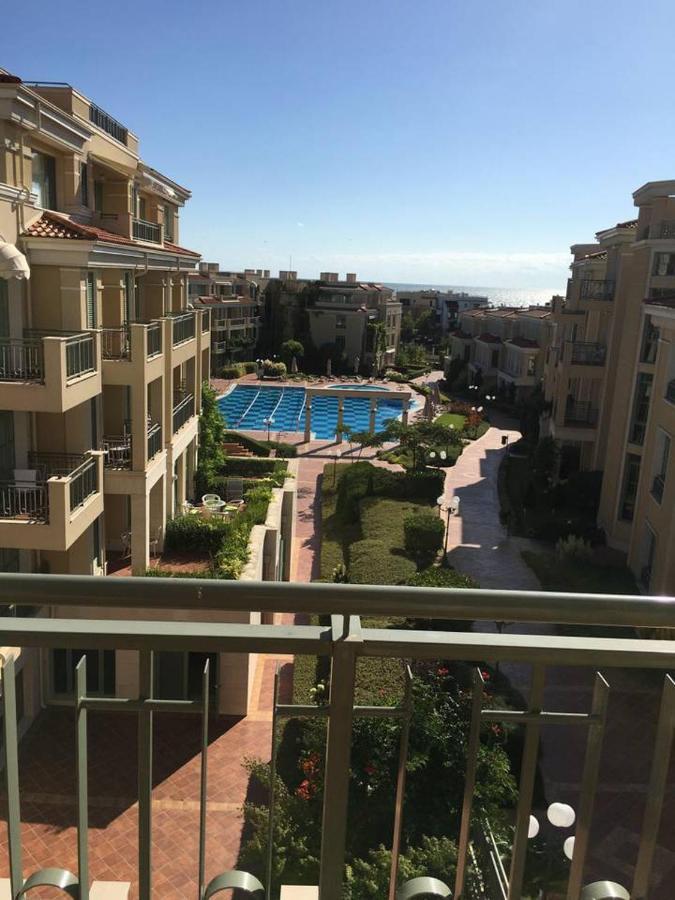 Flores Garden Sea View Apartment With Balcony Chernomorets Bagian luar foto